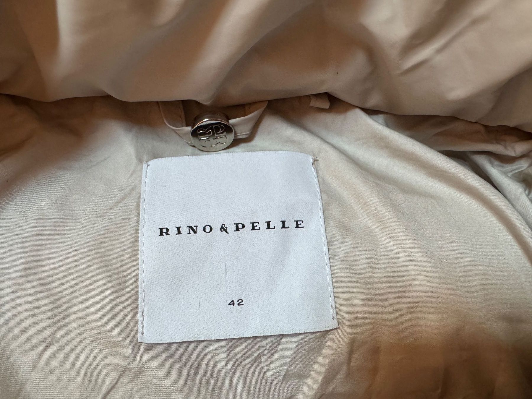 Mäntel: Langer Steppmantel Damen hellgrau – Gebraucht aus Frutigen von sibe56 5