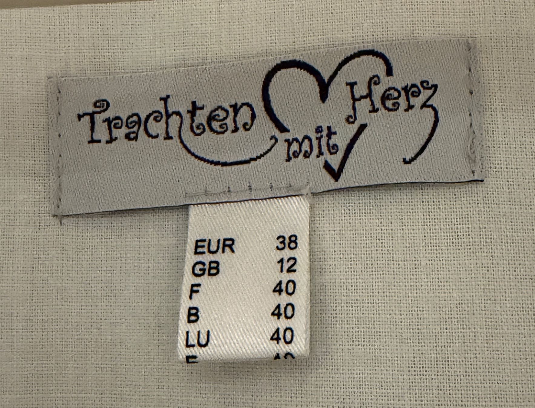Vestiti: Dirndl (Grösse 38) – Usato da Nesselnbach venduto da Ella78 2