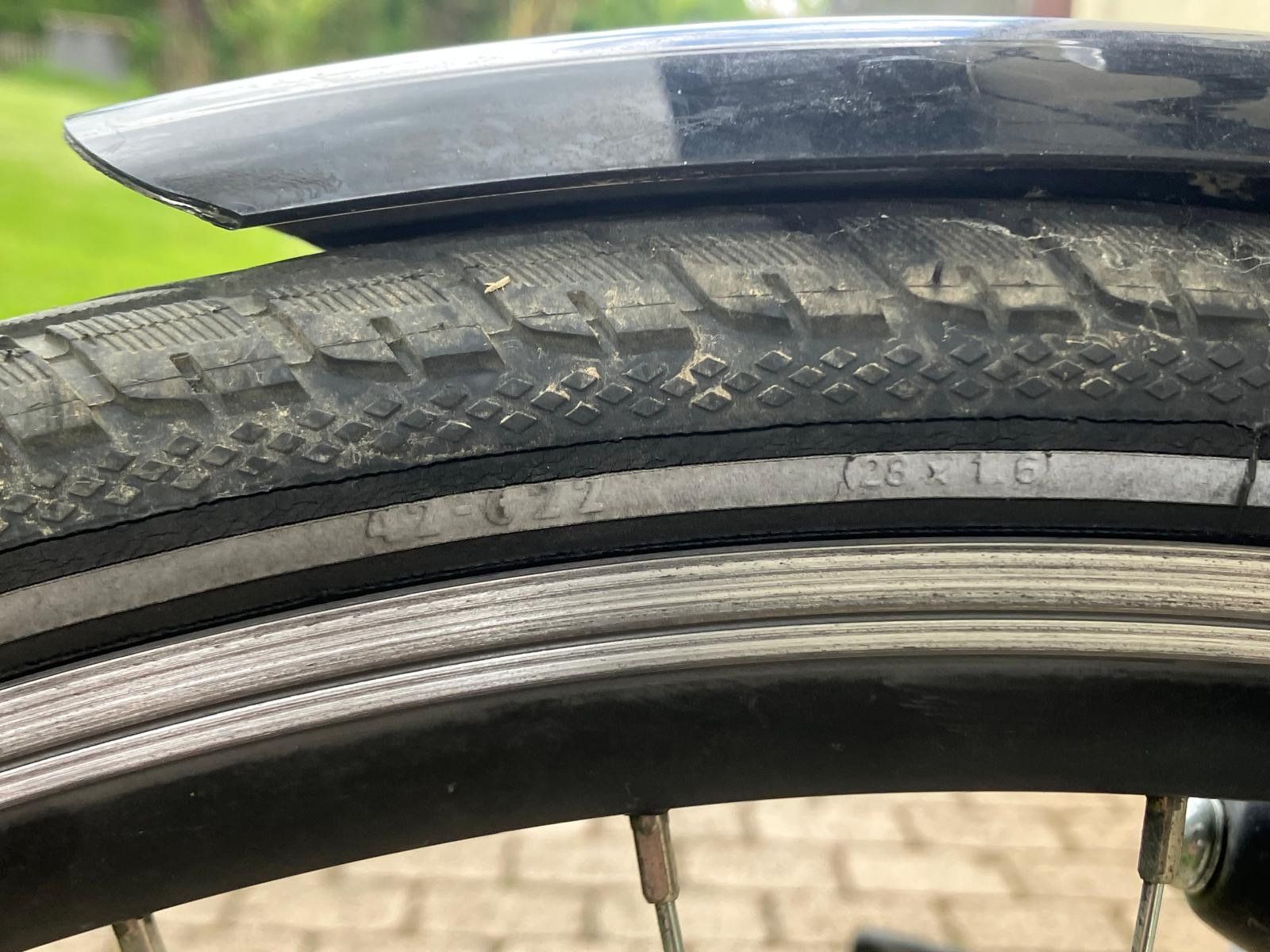 Velos: Vélo dame blanc 28 pouces shimano – Gebraucht aus Sugnens von PixelPanda1 7