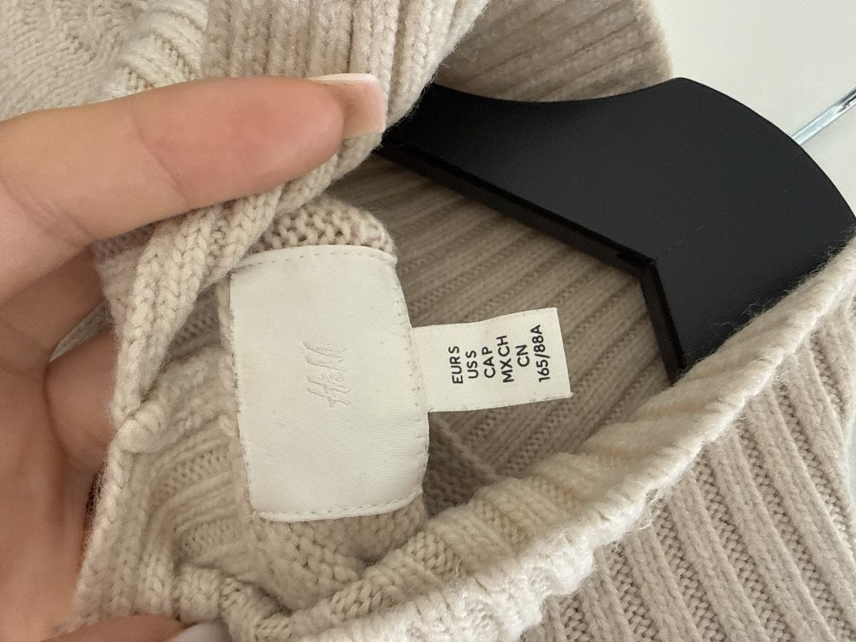 Zara Pullover & Sweatshirts: Strickpullover mit Rollkragen – Gebraucht aus Nebikon von Preloved_bykelly 2