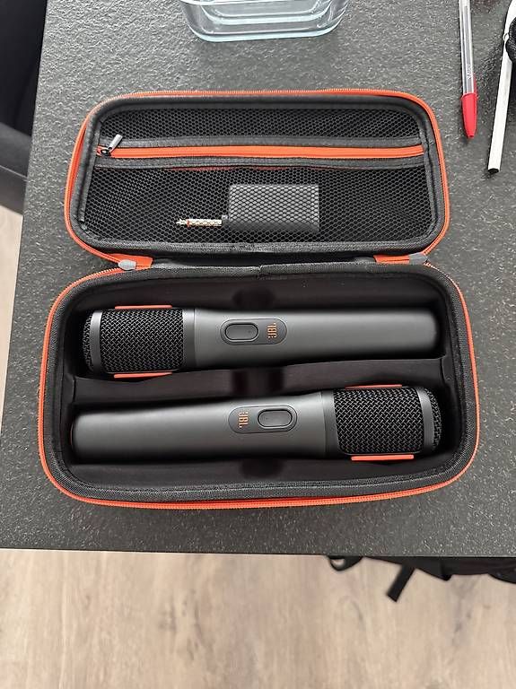 Haut-parleurs: JBL partybox stage 320 + micros à louer – D'occasion à Cheseaux-Lausanne par mad_mnv2 3