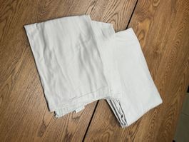 Schlichte schöne Bettwäsche