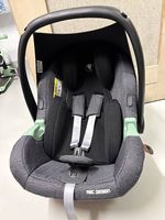ABC Babyschale