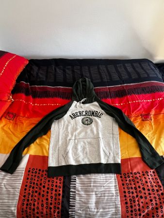 Abercrombie & Fitch Hoodie – Weiss/Dunkelgrün – Grösse L