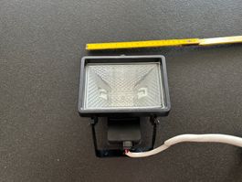 Strahler 230V mit Kabel gebraucht