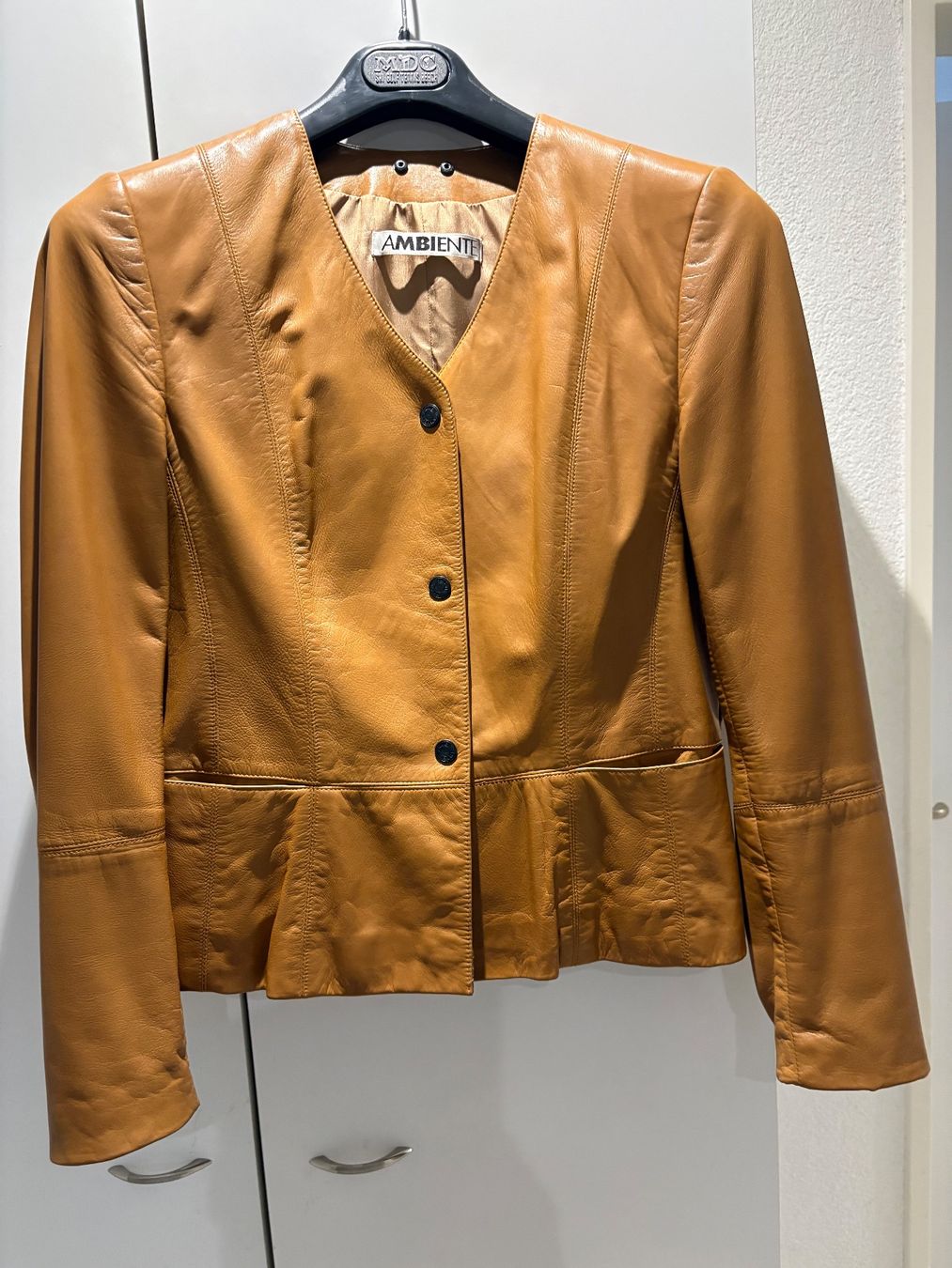 Giacche: Lederjacke Damen AMBIENTE braun Kragenruffel . – Usato da Oberwil-Lieli venduto da linoman 2