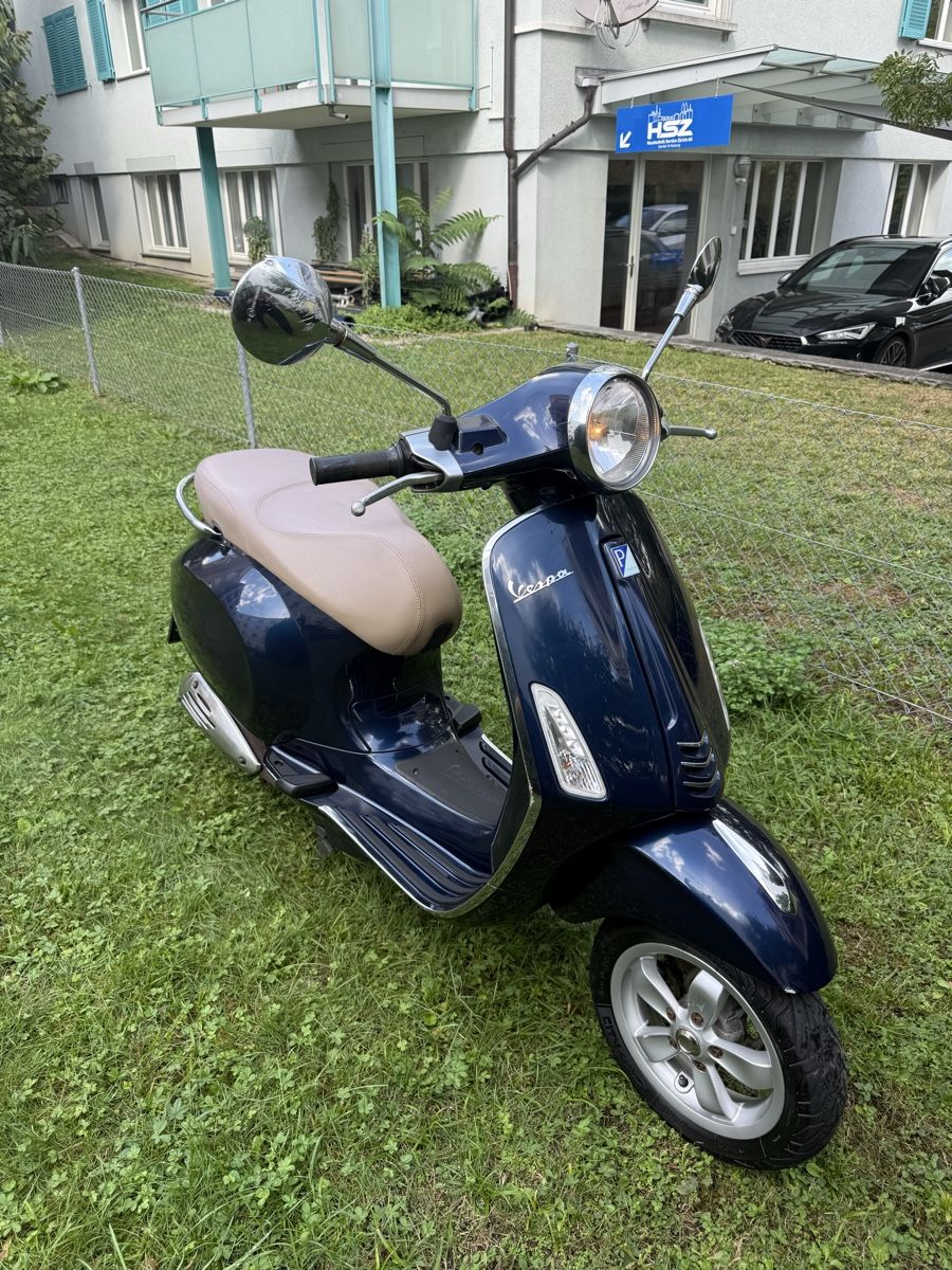 Vespa Scooter: PIAGGIO VESPA PRIMAVERA 50 CC – Usato da Winterthur venduto da Fabio_46 1