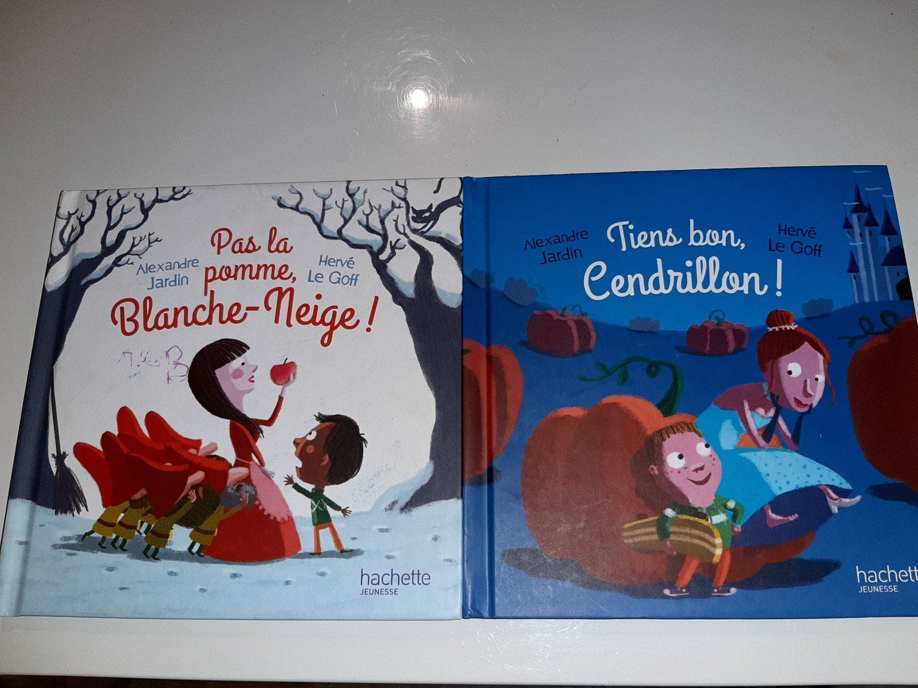 Fumetti: Lot de 2 livres – Usato da Le locle venduto da juliensaran