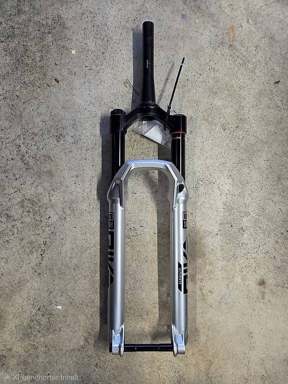 Rockshox Pezzi di ricambio: Federgabel Rockshox Pike Ultimate 29" 140mm – Usato da Bassersdorf venduto da Manniger