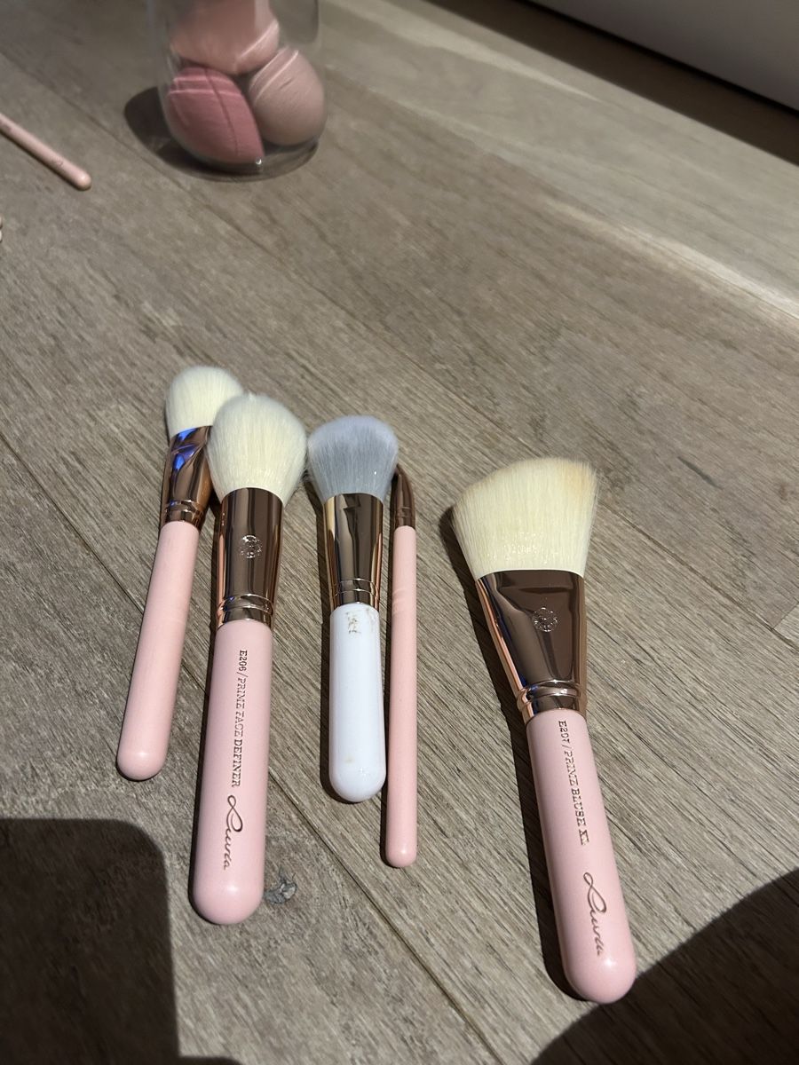 Make-up: Make-up Pinsel Set inkl. Tasche & Schwämmchen – Nuovo (secondo la descrizione) da Trin venduto da lovelybubble 2
