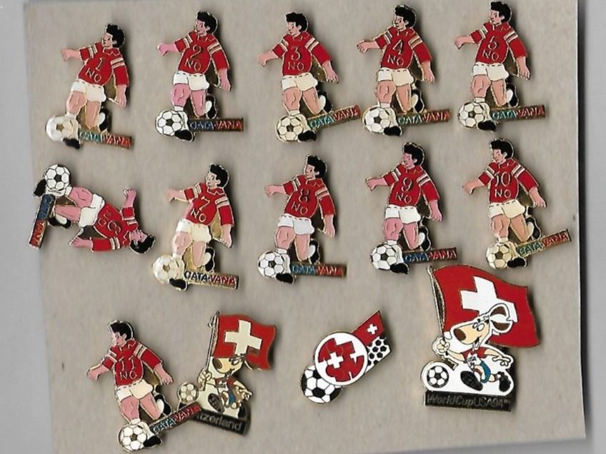 Placchette & Badge: Fussball, 14  PINS – Usato da Zürich venduto da t24_de