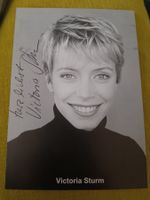 Victoria Sturm - handsigniert