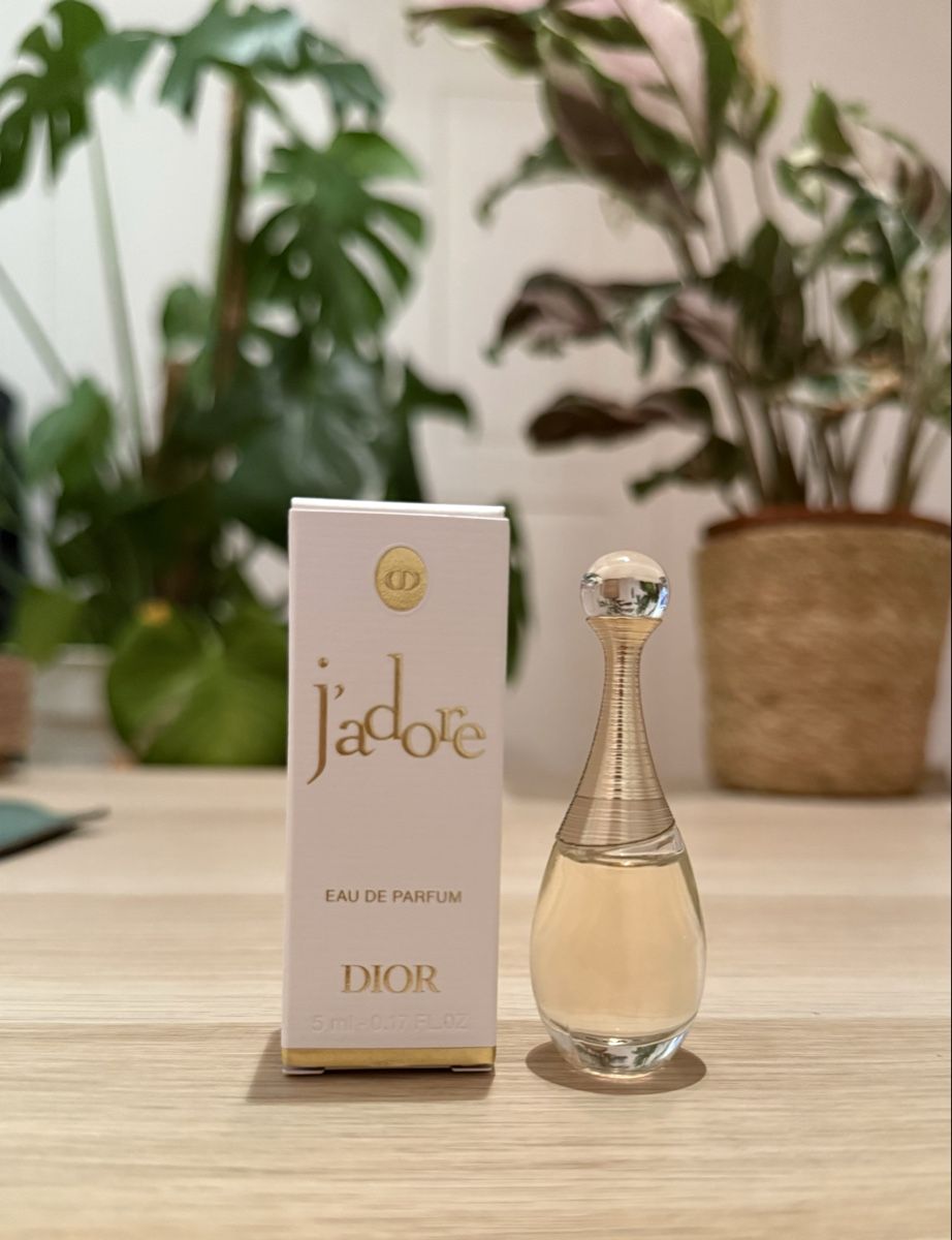 Dior Profumi & Eau de Toilette: Dior J’adore Eau De Parfum – Nuovo e nell'imballaggio originale da Luzern venduto da sas_r89l