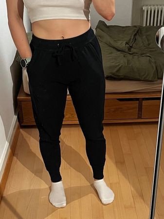 Schwarze Damen Trainerhose, Grösse S, super Zustand!