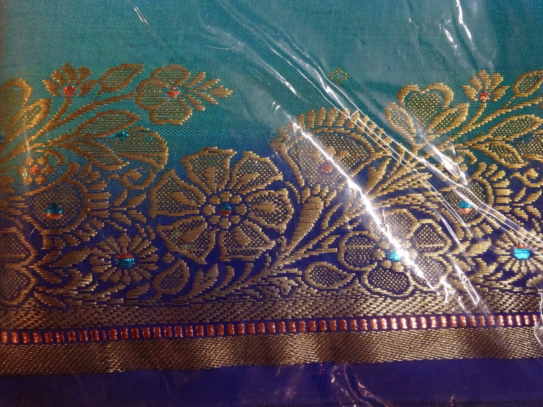 Tessuti: Wunderschöne NEUE Saris mit Border Pro Stück 75.- statt 85.- – Usato da St. Gallen venduto da nataraj 1
