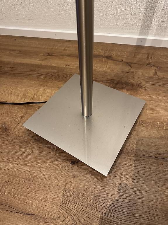 Lampade: Moderne LED Stehlampe Briloner mit Lesearm  Design Lampe  – Usato da Maienfeld venduto da gmundner 2