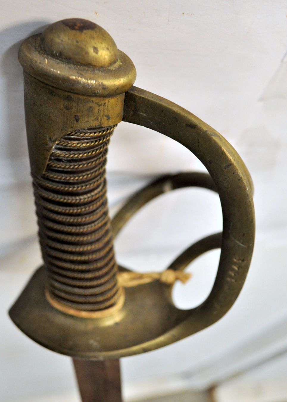 Armes blanches: Ancien sabre – D'occasion à Neuchâtel par Neuchatel 2