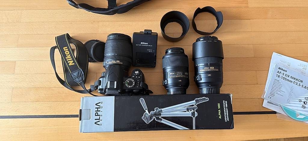 Nikon Kamera: Nikon D 3100 mit 3 Objektiven+Ausrüstung – Gebraucht aus Uitikon Waldegg von bingo007. 1
