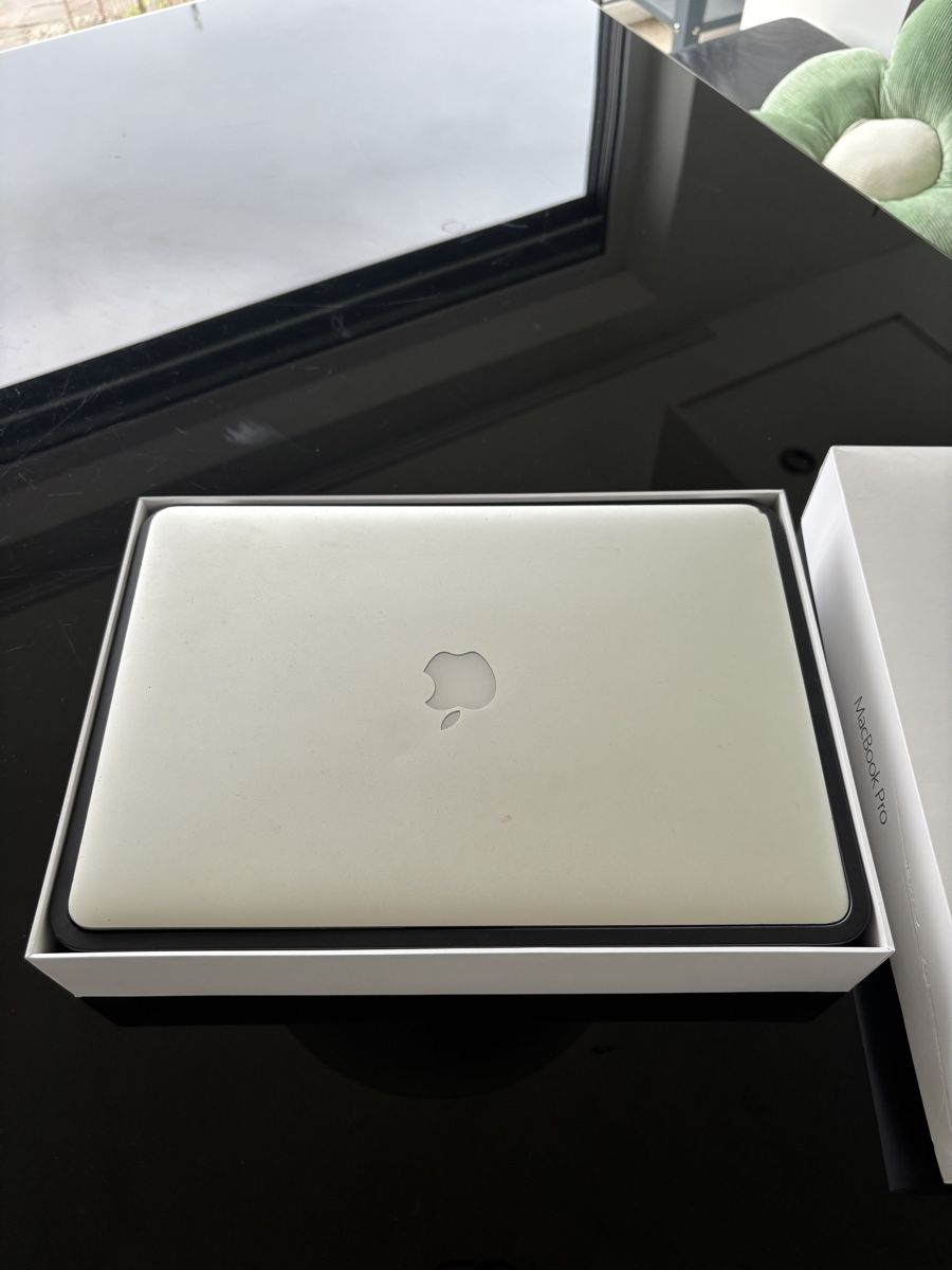 MacBook Pro 15” Retina (Mid 2014) – 16 GB RAM, (Gebraucht) in