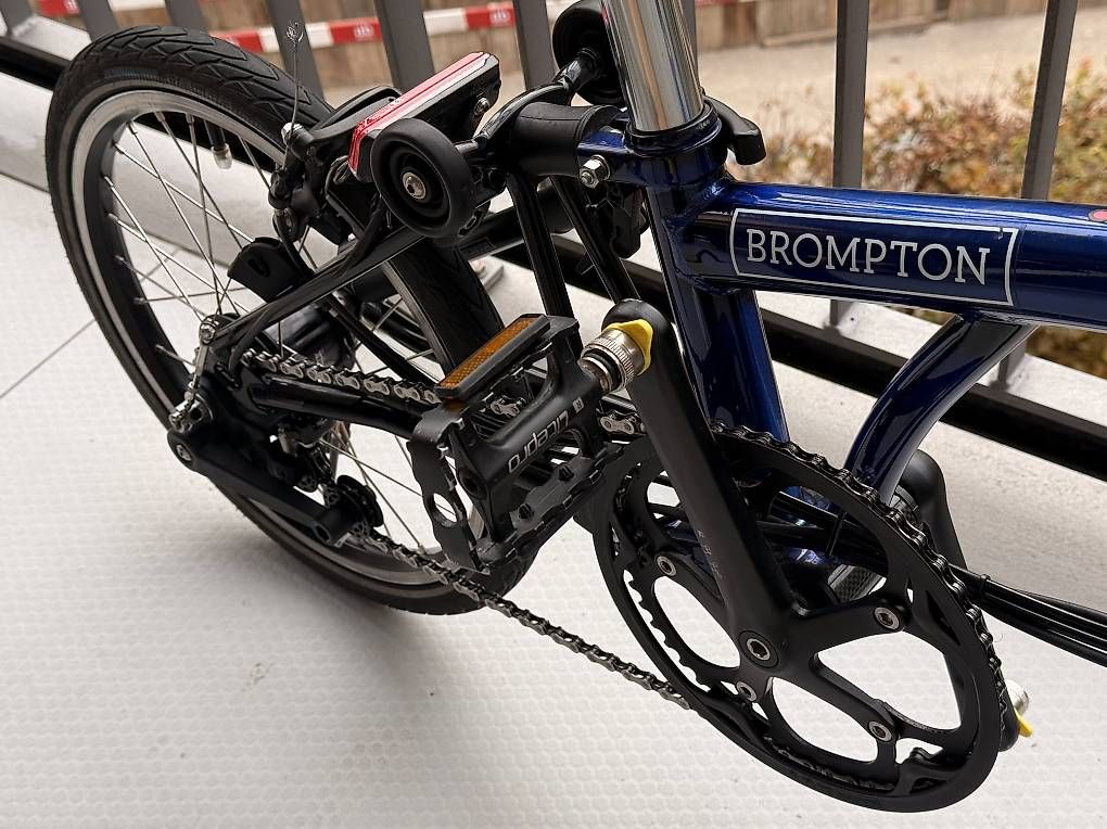 Brompton Velos: Brompton Electric (C Line) 2019/2020 - Bolt Blue Lacquer - C – Gebraucht aus Basel von diego_bs 3