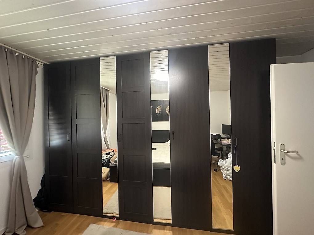 Schränke: Pax Kleiderschrank – Gebraucht aus Lyss von tfe_f6sc