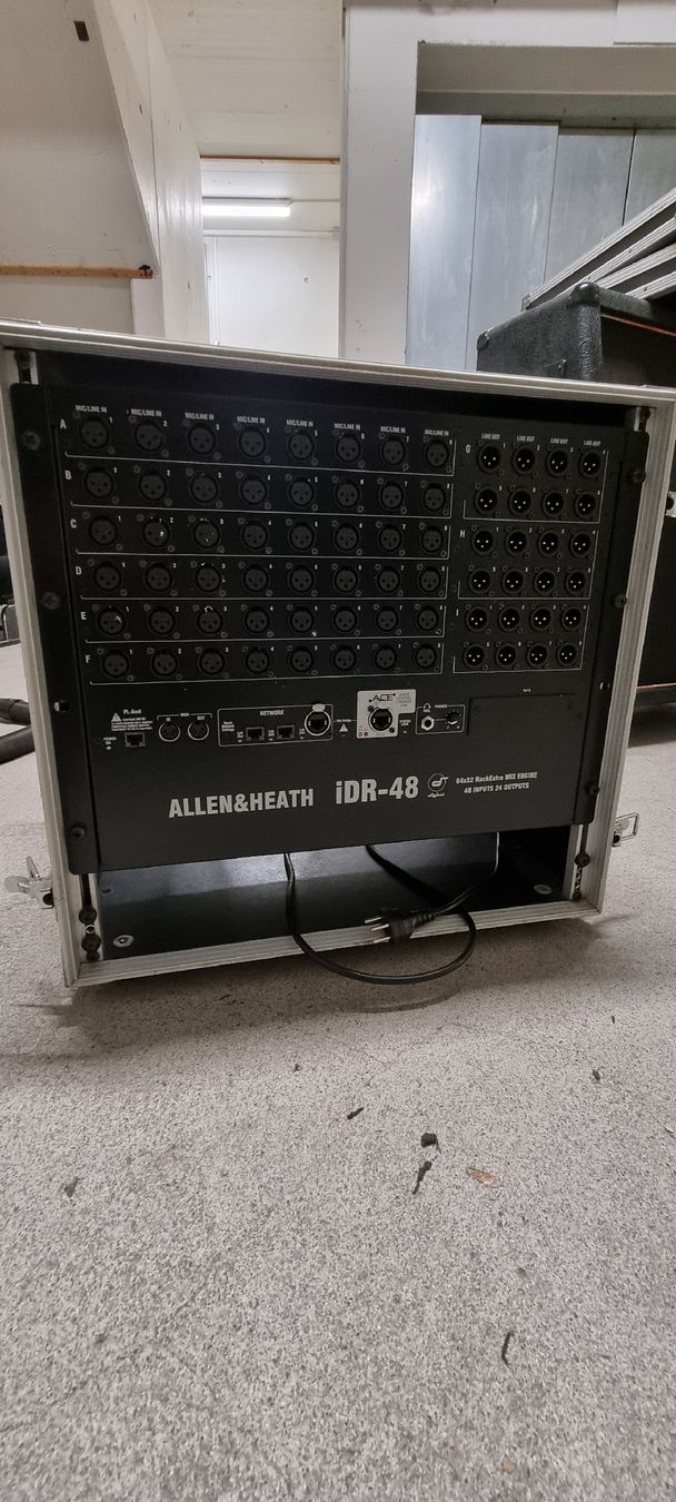 Allen & Heath Mischpulte: Ilive T112 Allen & Heath mit IDR48 – Gebraucht aus Zufikon von alerta10 5