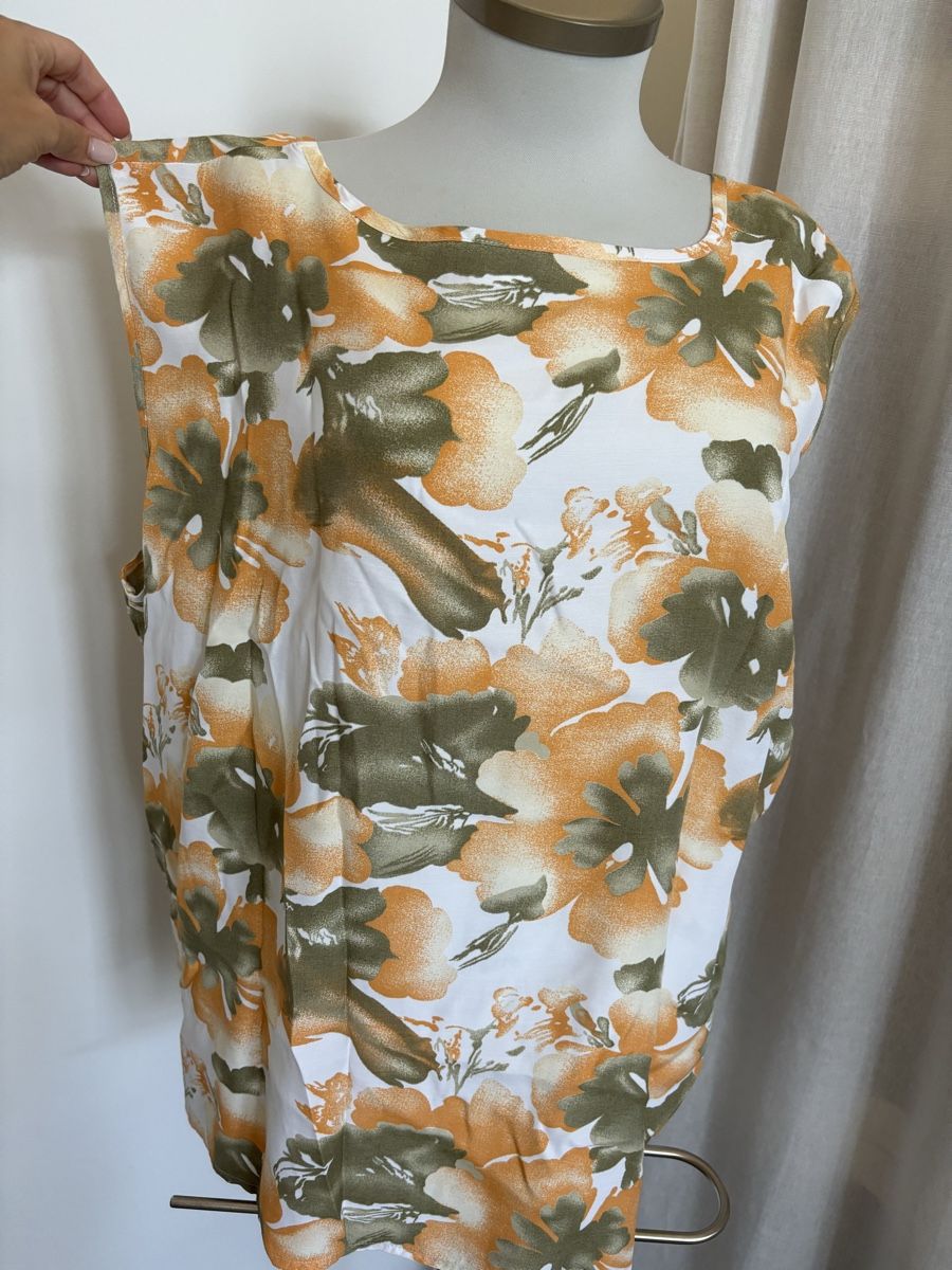 Camicette: Blumige Sommerbluse Kingfield Gr. 52 mit gratis Unterhemd – Nuovo (secondo la descrizione) da Bäretswil venduto da Viechel 3