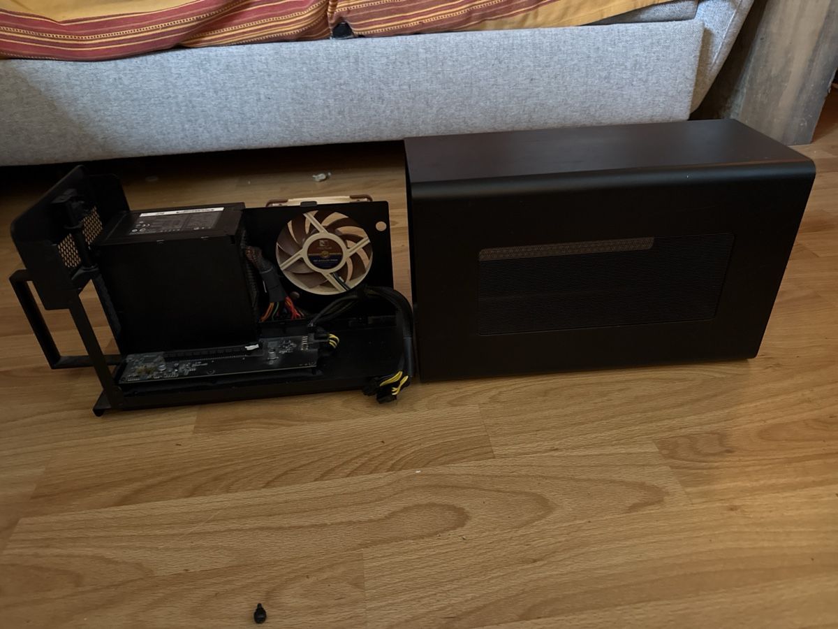 Razer Gehäuse: Boitier eGPU Razer Core X – Gebraucht aus Randogne von azk_dh7t 1