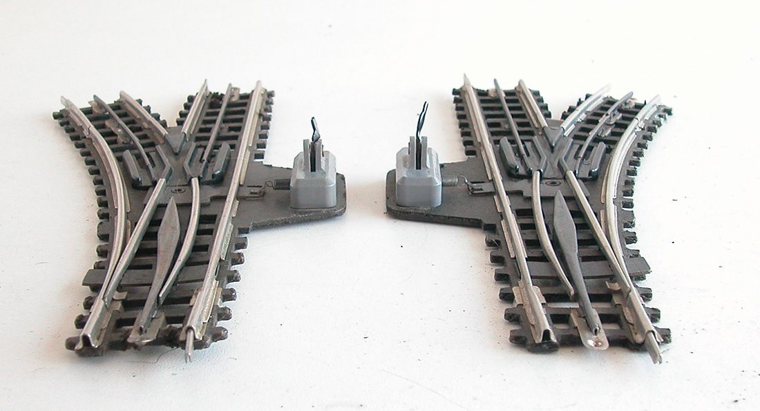 Trix Modellini di ferrovie: Trix Express 2 Weichenpaare Spur H0 – Usato da Oberwil BL venduto da Klang 2