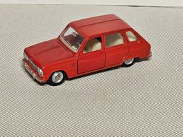 Dinky Renault 6