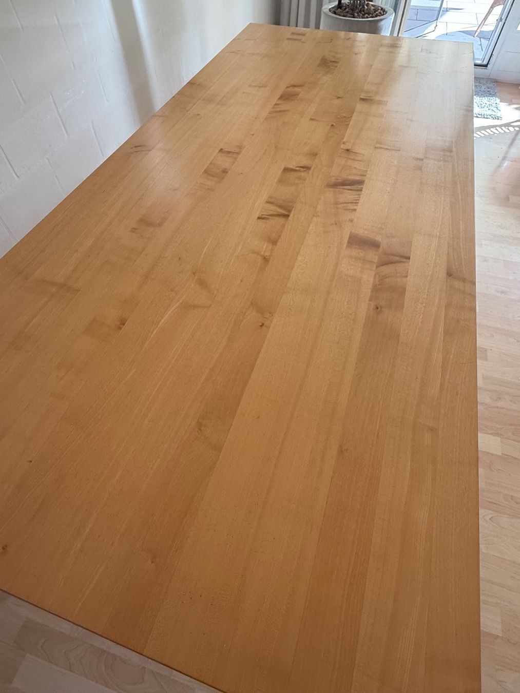 Tavoli: Massiver Birkenholz-Esstisch 200 x 90 – Usato da Hünenberg See venduto da Cheetah4 5