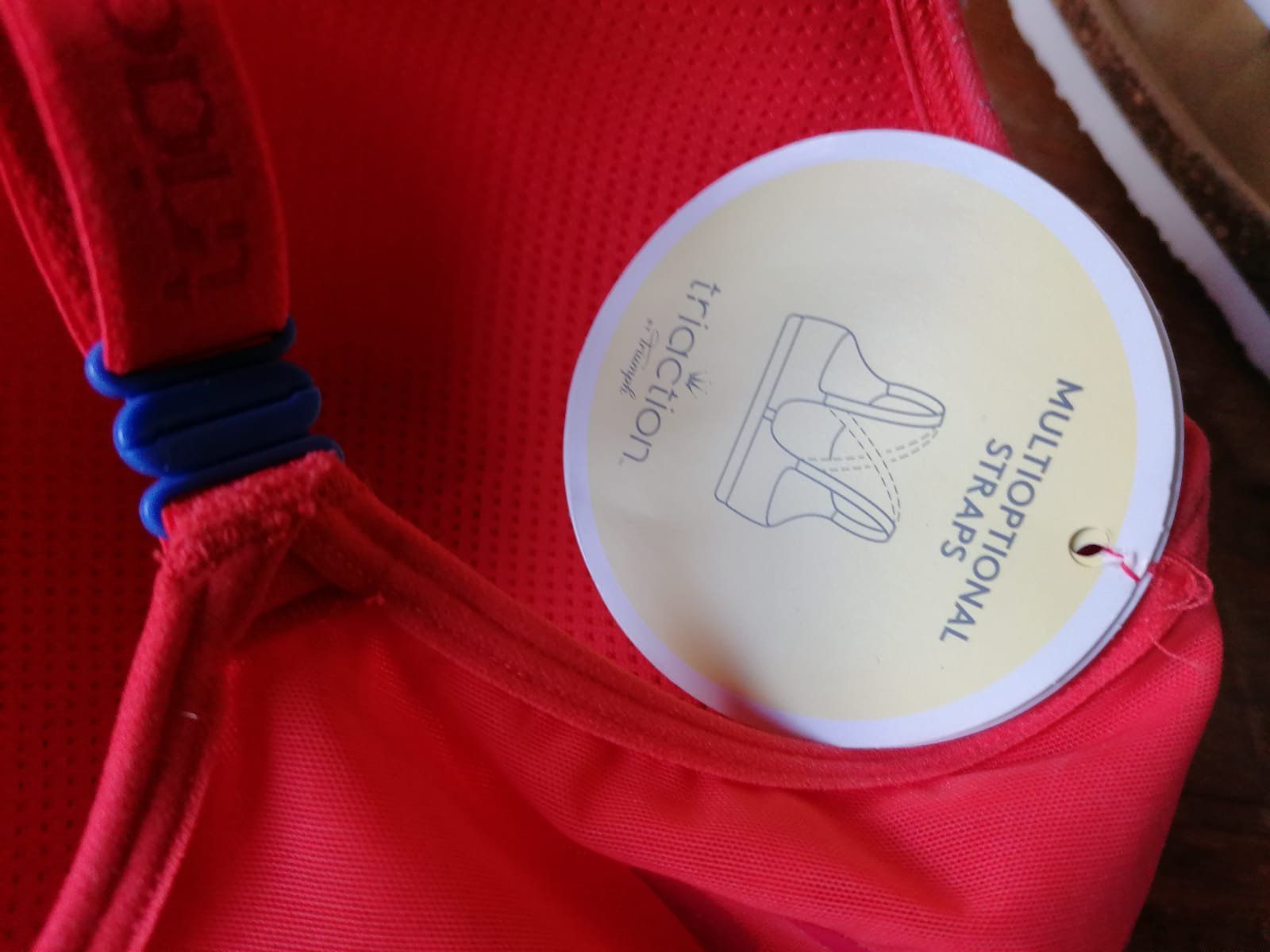 Triumph Altra biancheria intima: Triumph Sport BH 75C – Nuovo (secondo la descrizione) da Matten b.Interlaken venduto da Zambala1 4