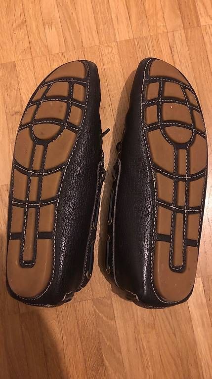 Scarpe da uomo: Bootsschuhe / Loafer Zara Gr. 42 – Usato da Luzern venduto da CooperX 2