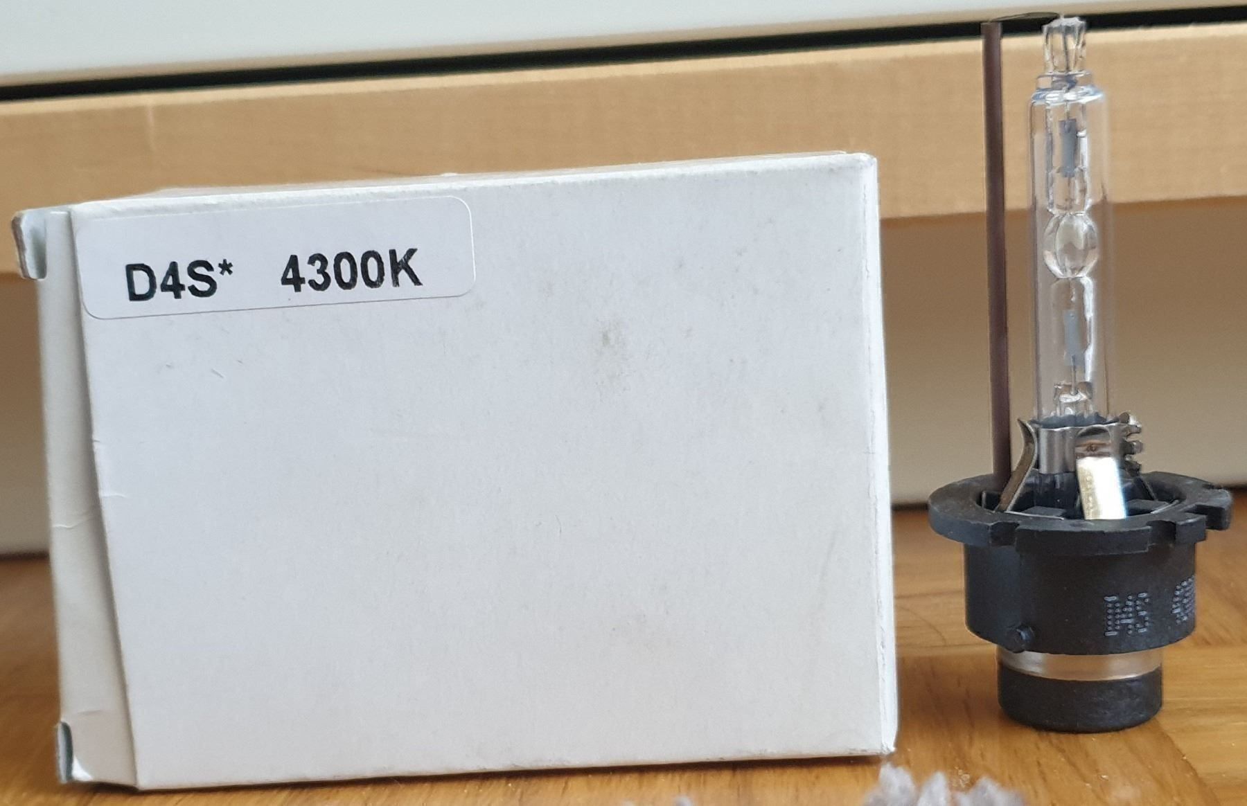 Alle Autoersatzteile: D4S 4300K Xenon Birne Brenner Set – Neu und originalverpackt aus Basel von ser_q9qm