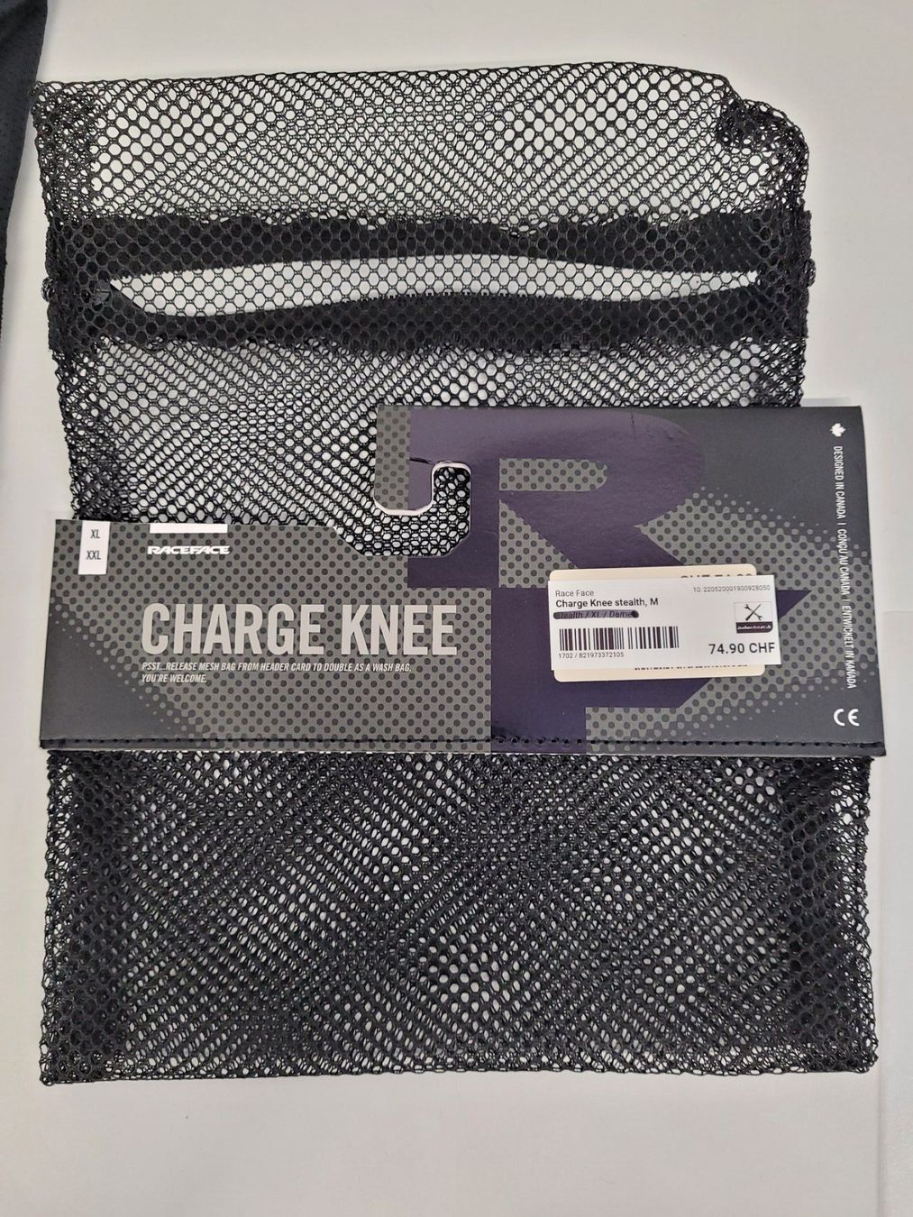 Race Face Protezioni & Imbottiture: Race Face Charge Knee stealth, M – Nuovo e nell'imballaggio originale da Giswil venduto da mai_k7x7 1