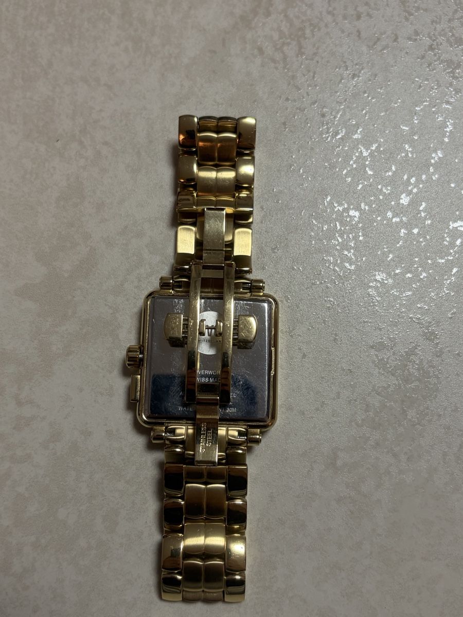 Montres: Cover Uhr – D'occasion à Buochs par end_wns2 1