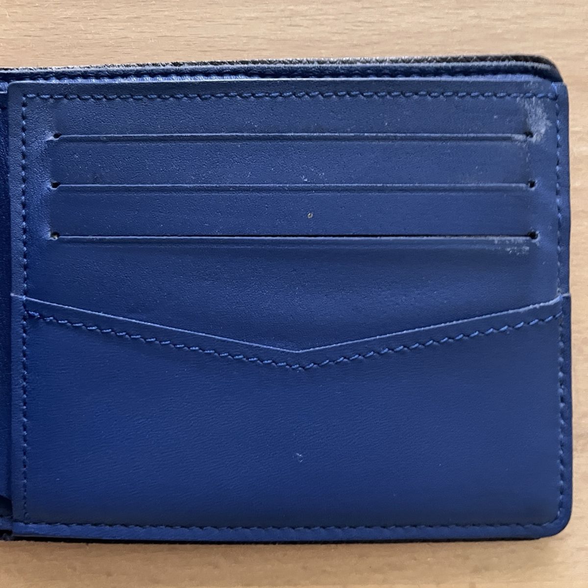 Louis Vuitton Portafogli: Louis Vuitton Portefeuille Slender Monogram Bleu – Usato da Tannay venduto da hypefromhome 3
