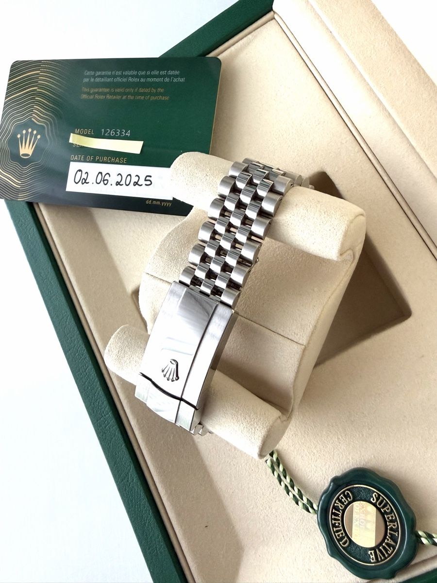 Rolex Montres: Rolex Datejust 41 Silver 2025 – Neuf (Voir description) à Zürich par masako 5
