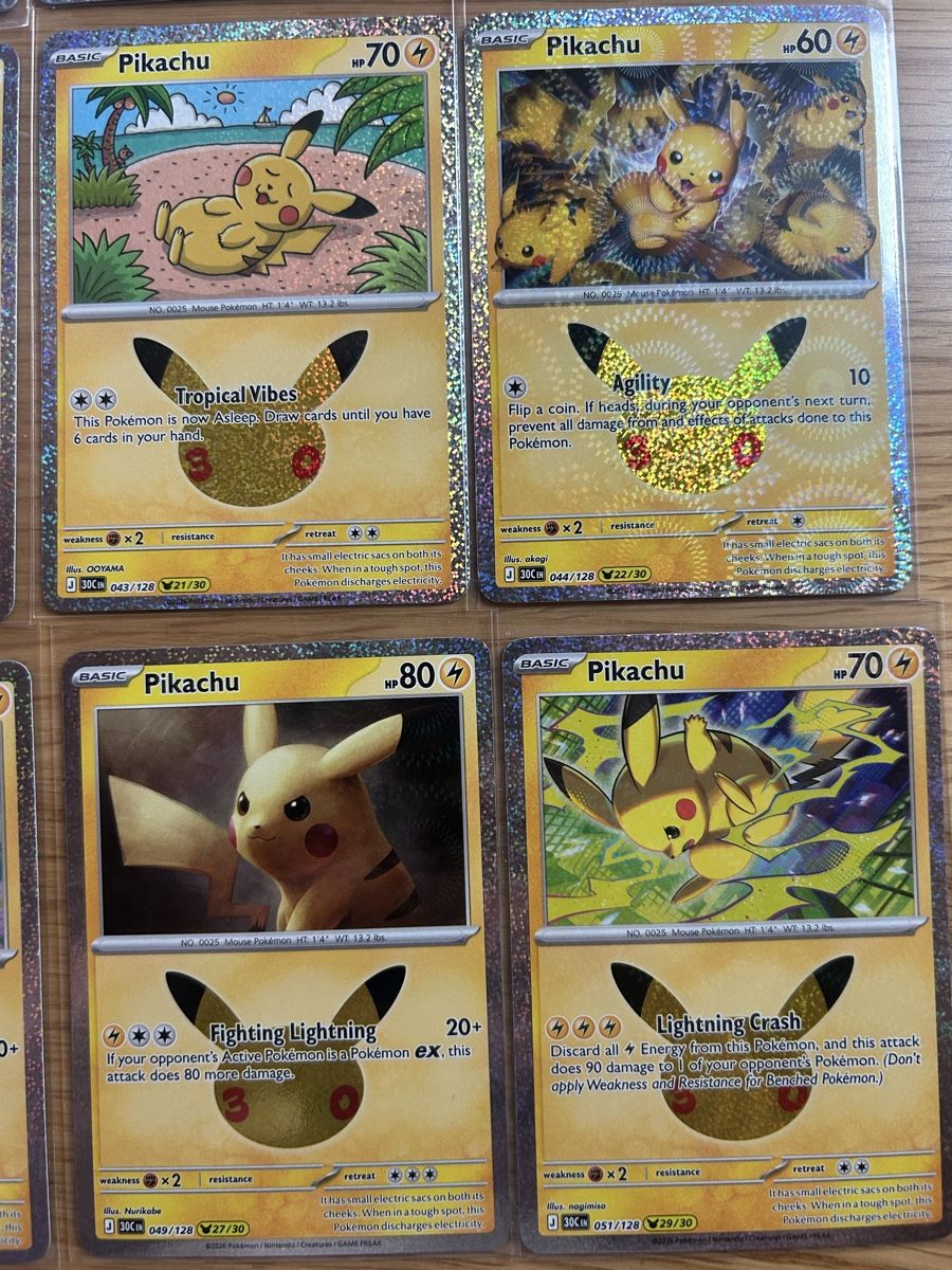 Pokémon Sammelbilder & Trading cards: 30th Celebration Pikachu‘s – Neu (gemäss Beschreibung) aus Biberist von urb_vcc9 4