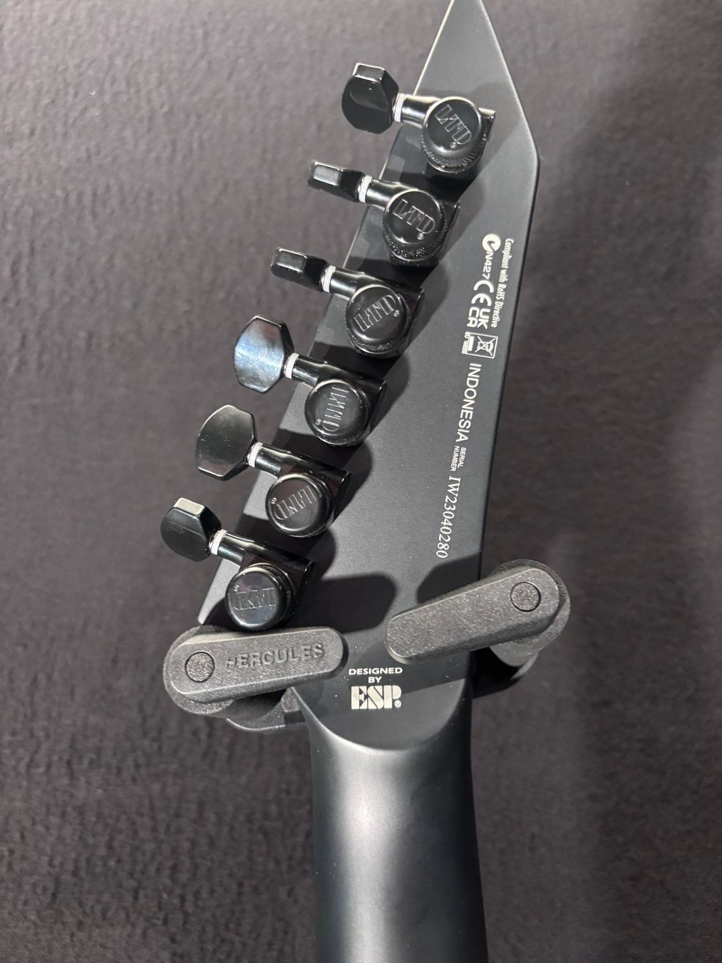 Esp Strumenti musicali: ESP LTD EX-BLACK METAL E-Gitarre – Nuovo e nell'imballaggio originale da Kaiserstuhl AG venduto da GTM-Kaiserstuhl 3