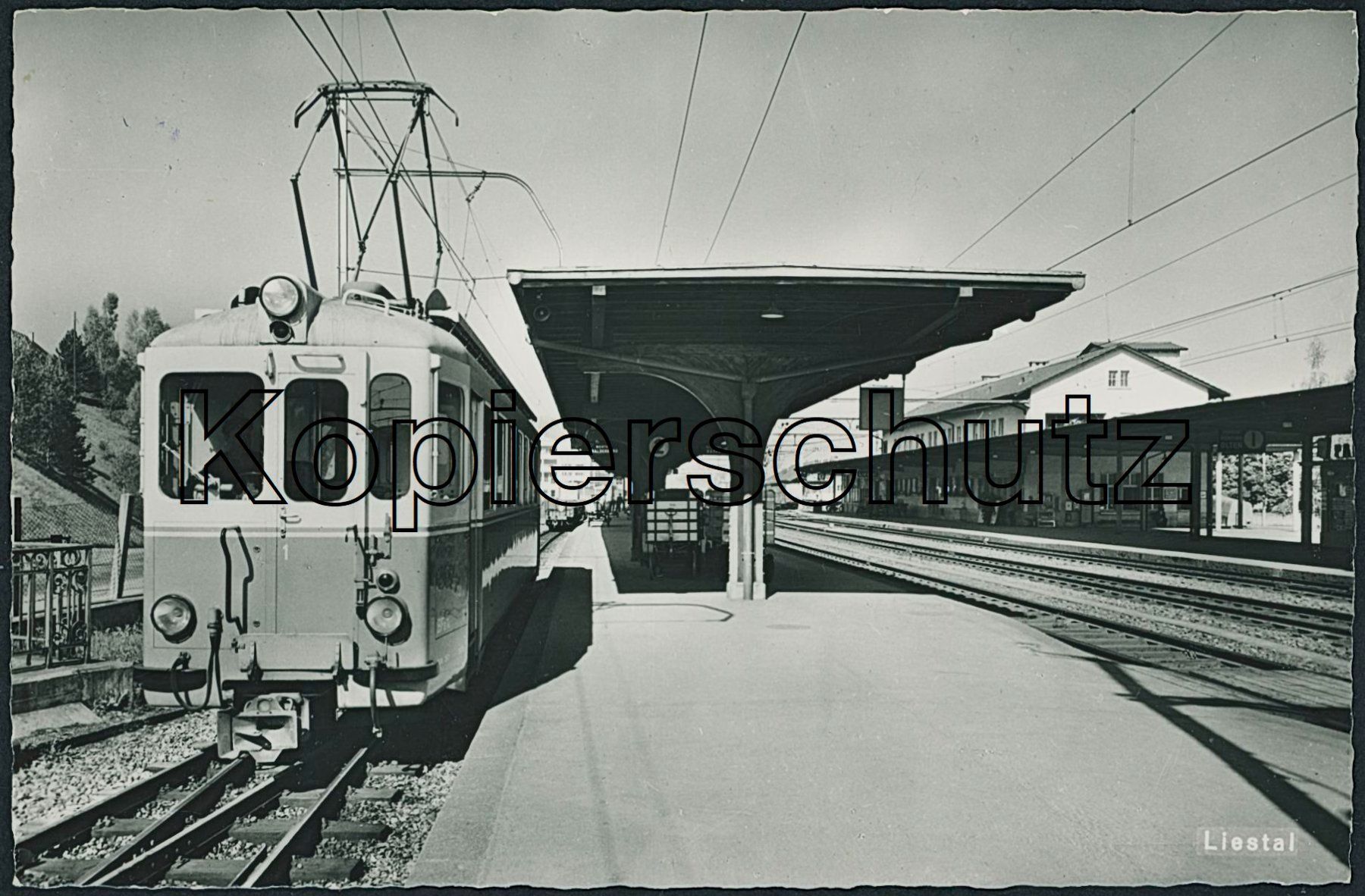 Cartoline postali: BL Liestal - Bahnhof - Bahn WB – Nuovo (secondo la descrizione) da Schindellegi venduto da stationary