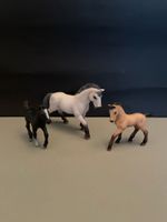 Schleich Pferde athletische Familie 
