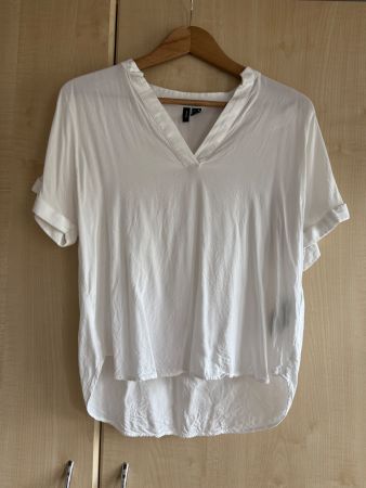 Neue weisse Kurzarm-Bluse weiss Vero Moda S