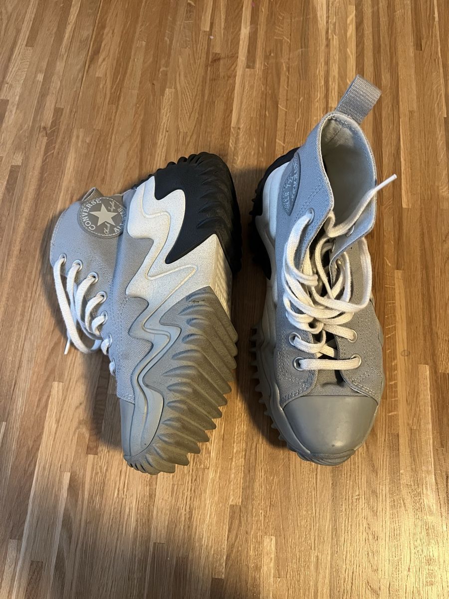 Converse Scarpe da donna: Converse Run Star Motion / Chunky Sneakers - grau - Gr. 37.5 – Usato da Meierskappel venduto da Mial_2