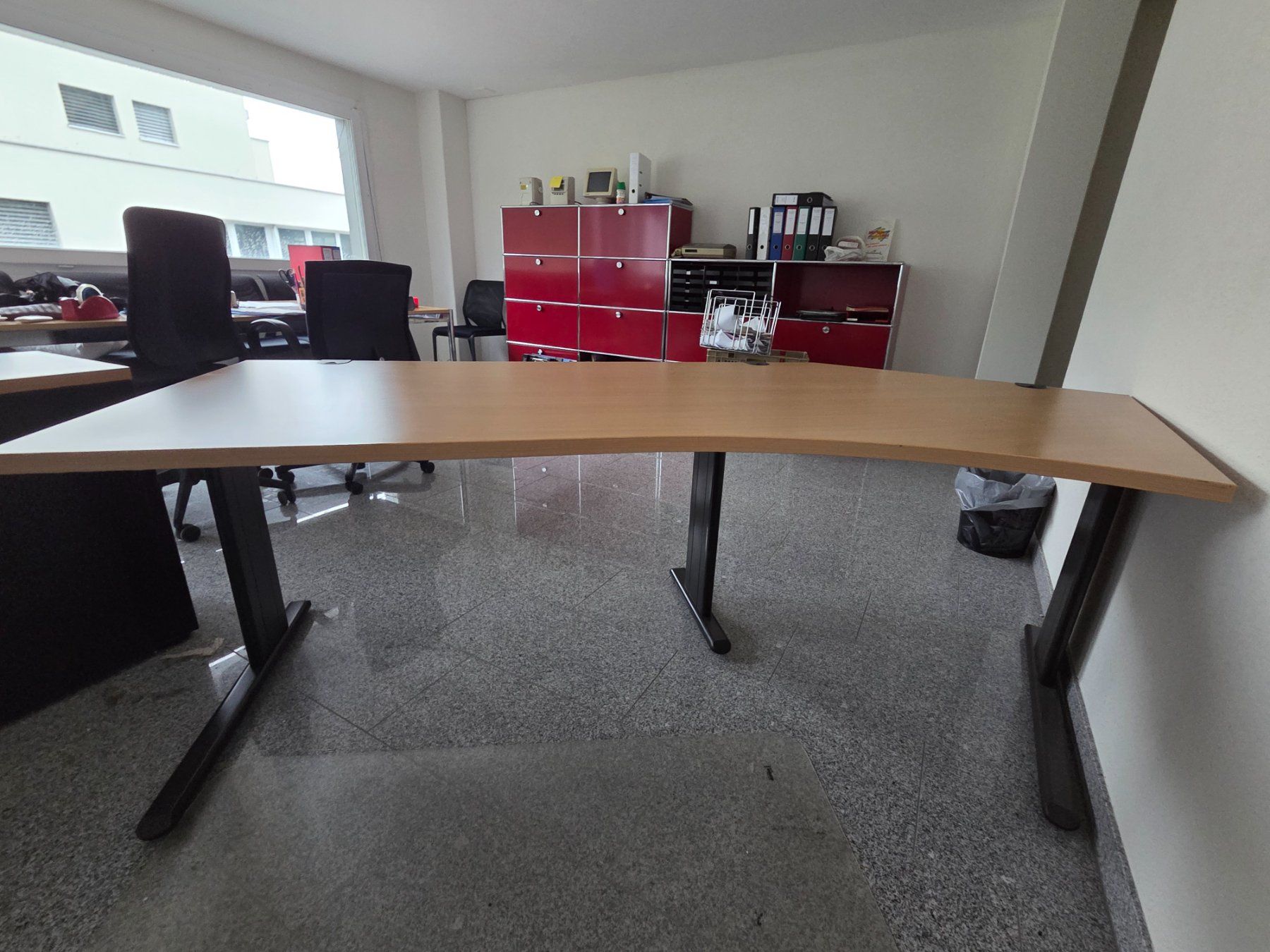 Vitra Bureaux: Vitra Bürotisch – D'occasion à Wollerau par LidijaH 1