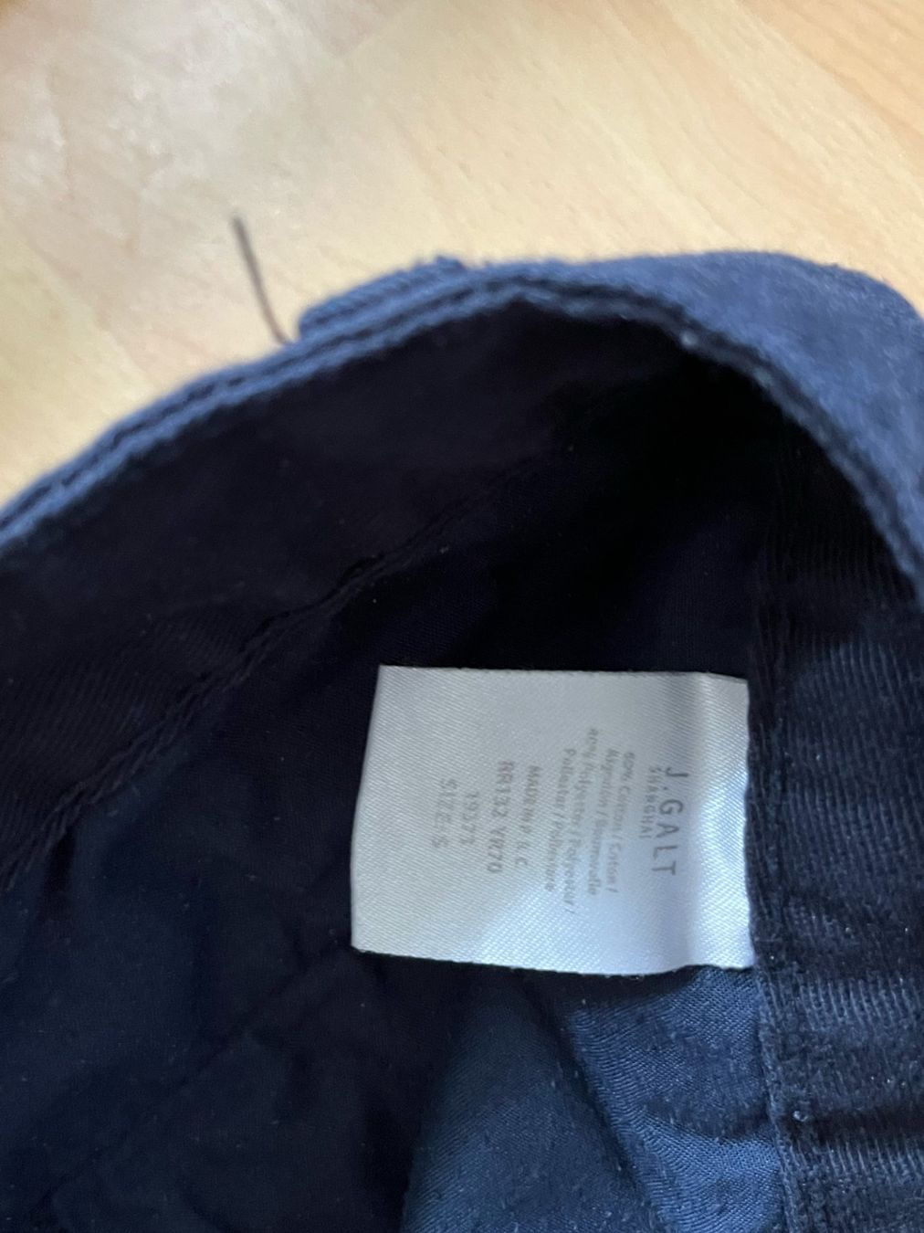 Jeans: J. Galt Low-Waist Dark Blue Pants – Usato da Basel venduto da das_7wzs 2