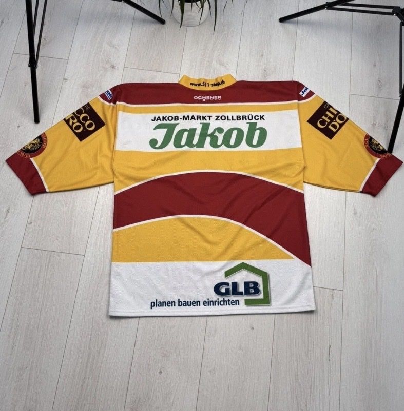 Canottiere & Pantaloni: Scl Tigers Trikot signiert – Usato da Rechthalten venduto da Trikot-master 1