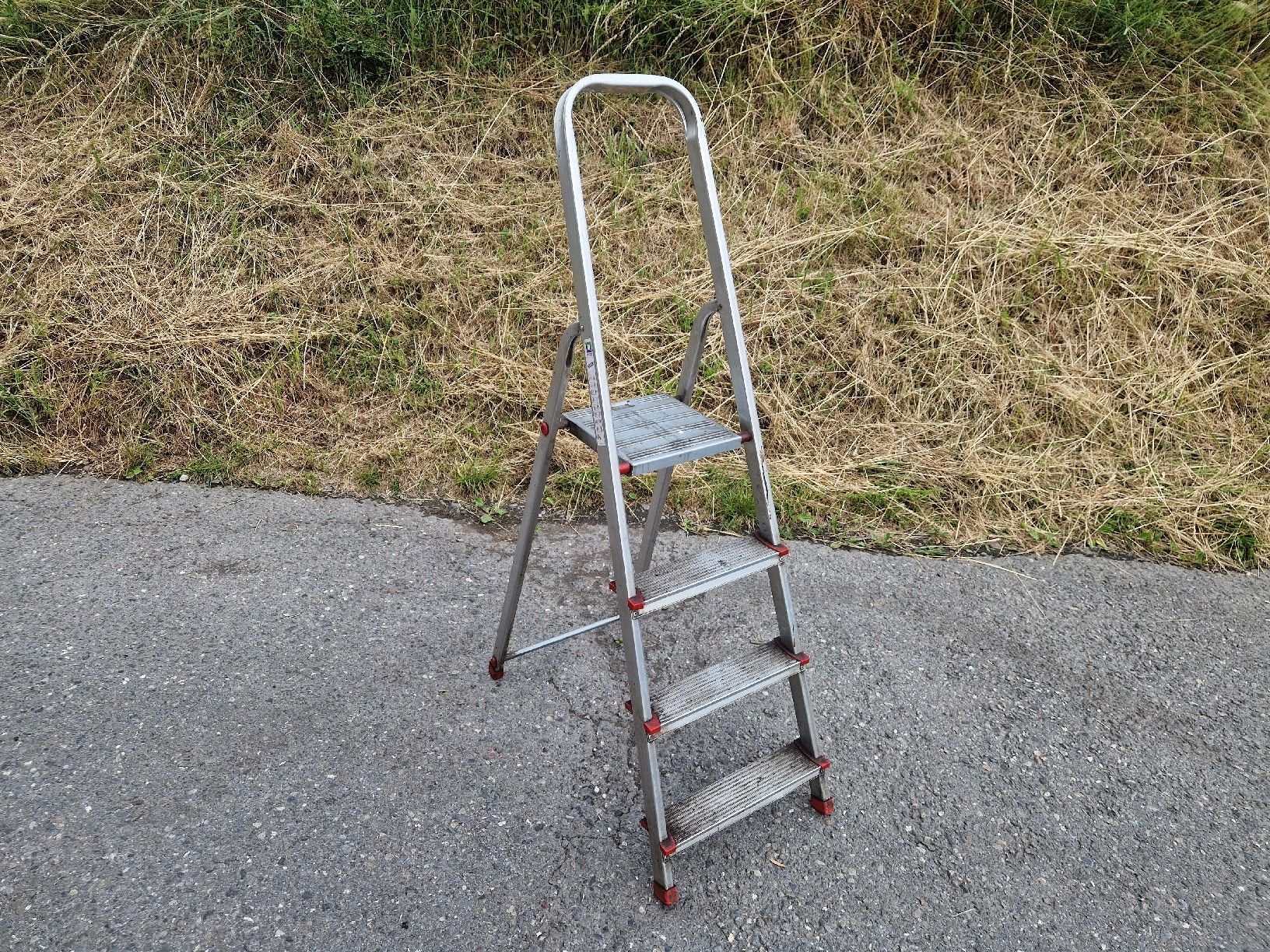 Leitern: Klappleiter / Bockleiter – Gebraucht aus Herbligen von and_q5hr