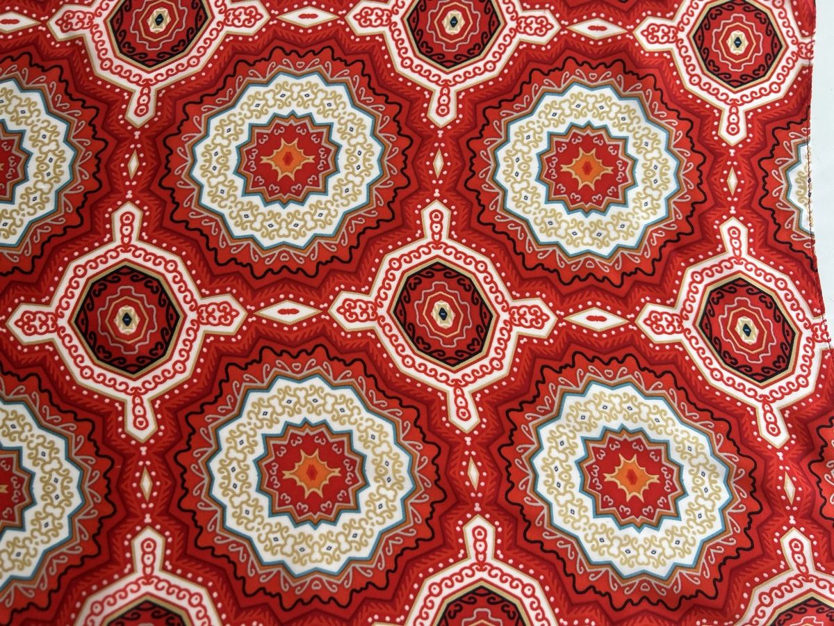 Foulard & Sciarpe: L’OREAL Luxe Scarf red patterned new – Nuovo (secondo la descrizione) da Saland venduto da ele_vc96 1