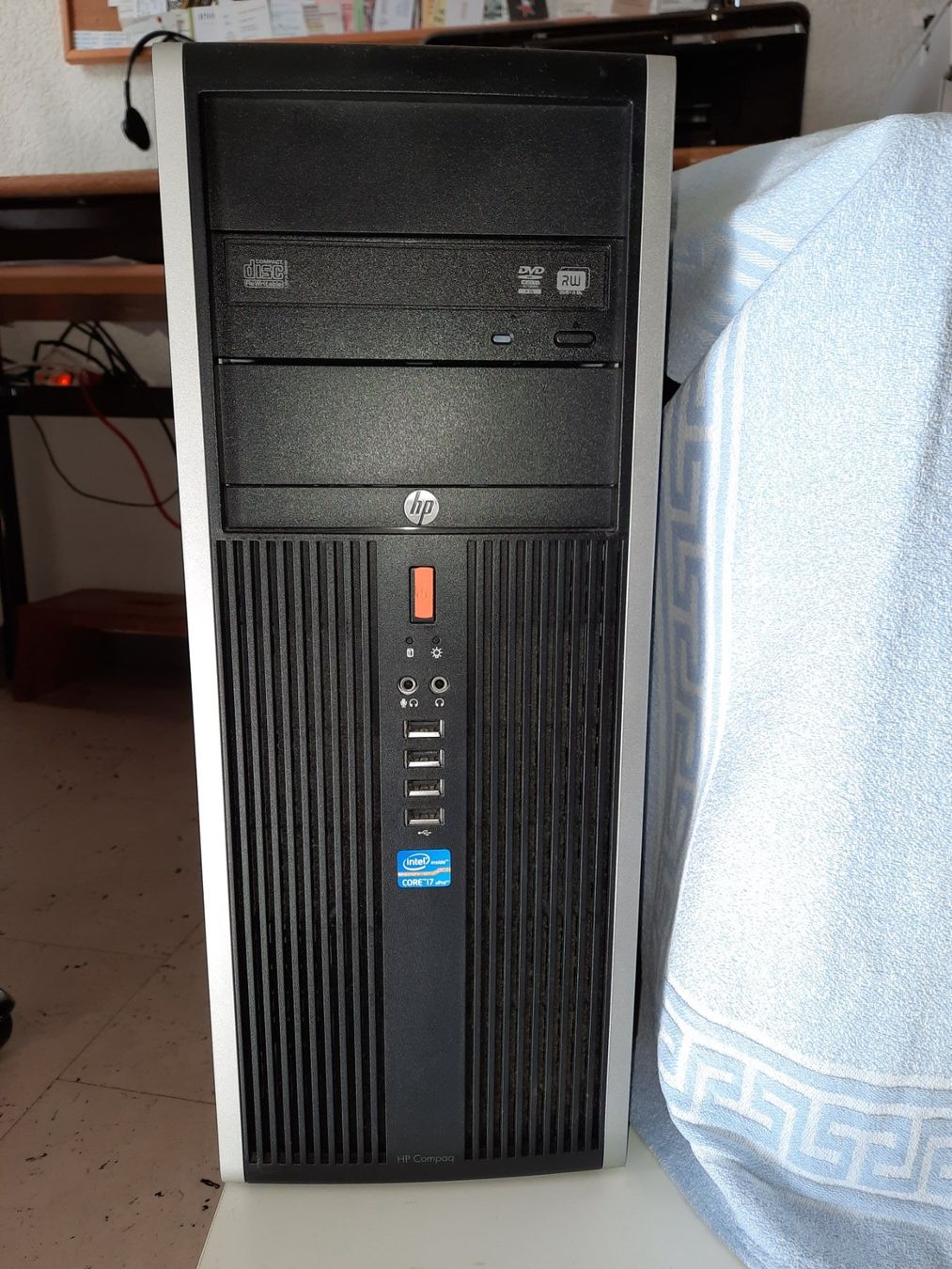 PCs: HP-Computer -Tower-Gehäuse – Gebraucht aus Schönenwerd von
